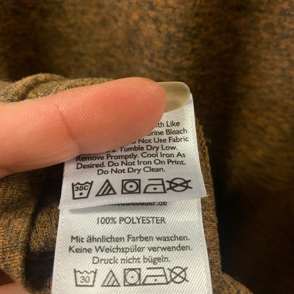 Eddie Bauer short sleeve, crew neck t shirt - Picture 5 of 6